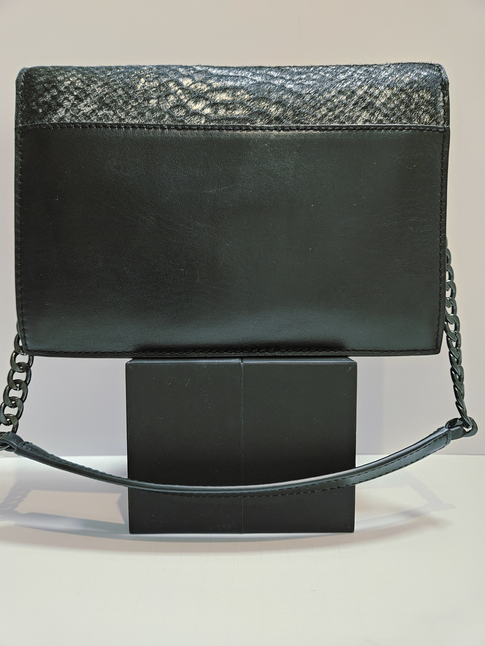 NWOT Linea Pelle Black 100% Leather & Calf Hair Shoulder Bag Snake Embossed - Picture 4 of 16